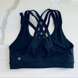 Lululemon Athletica sports bra